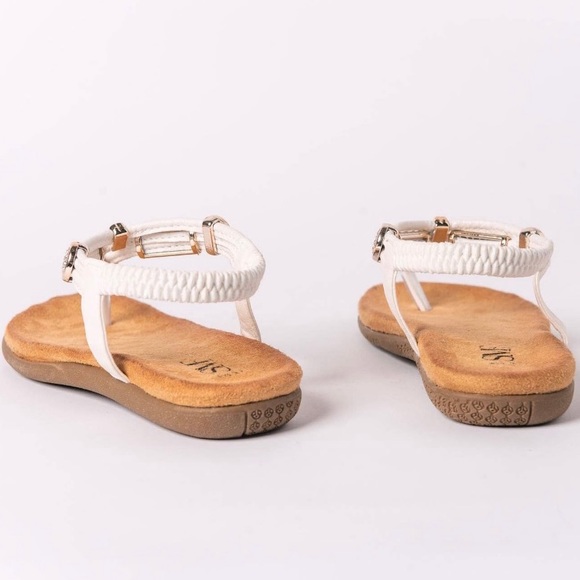 Boho Thong T-Strap White Sandals - Picture 5 of 6